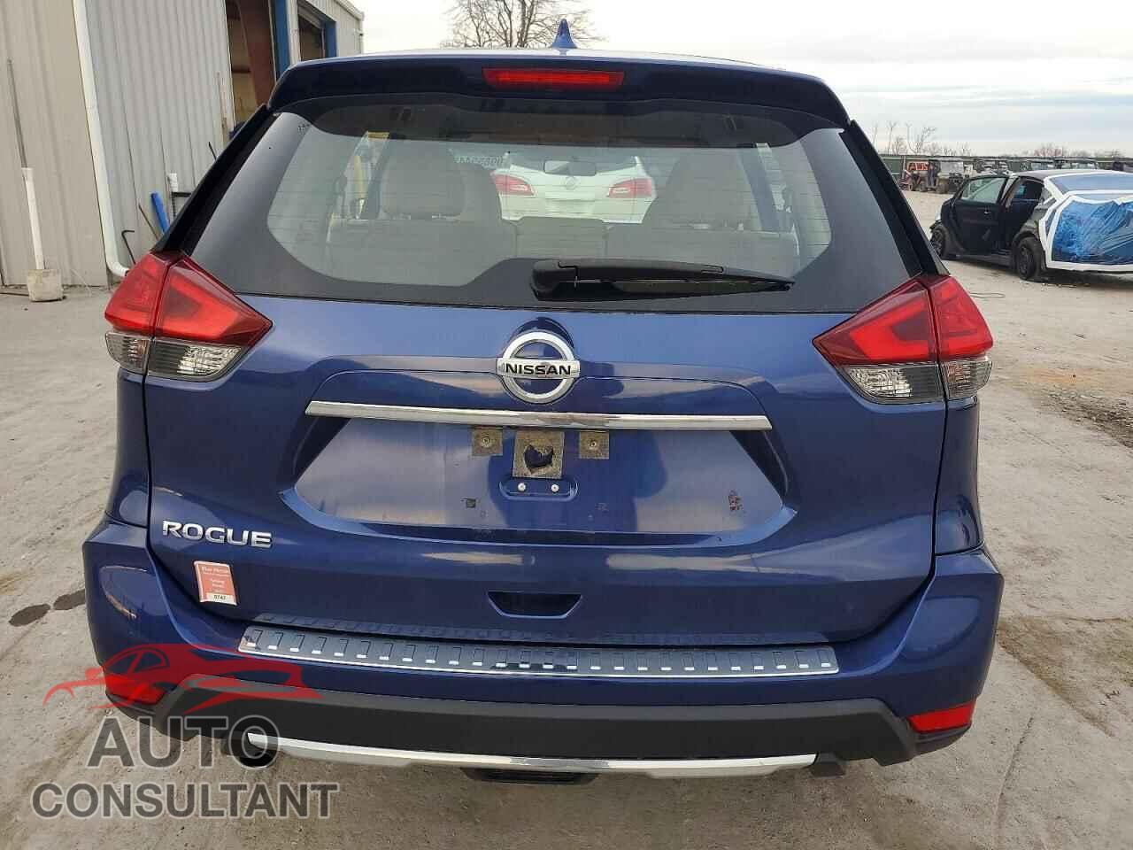 NISSAN ROGUE 2017 - JN8AT2MTXHW140596