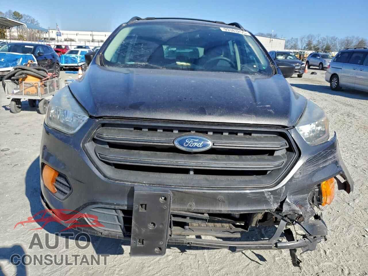 FORD ESCAPE 2017 - 1FMCU0F77HUB34705
