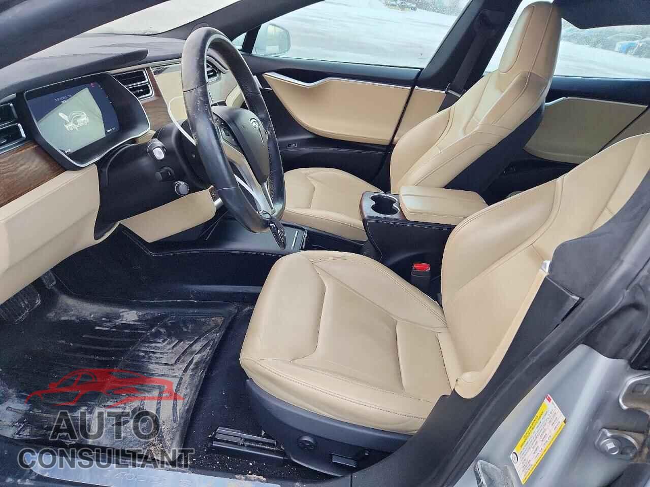 TESLA MODEL S 2016 - 5YJSA1E27GF152116
