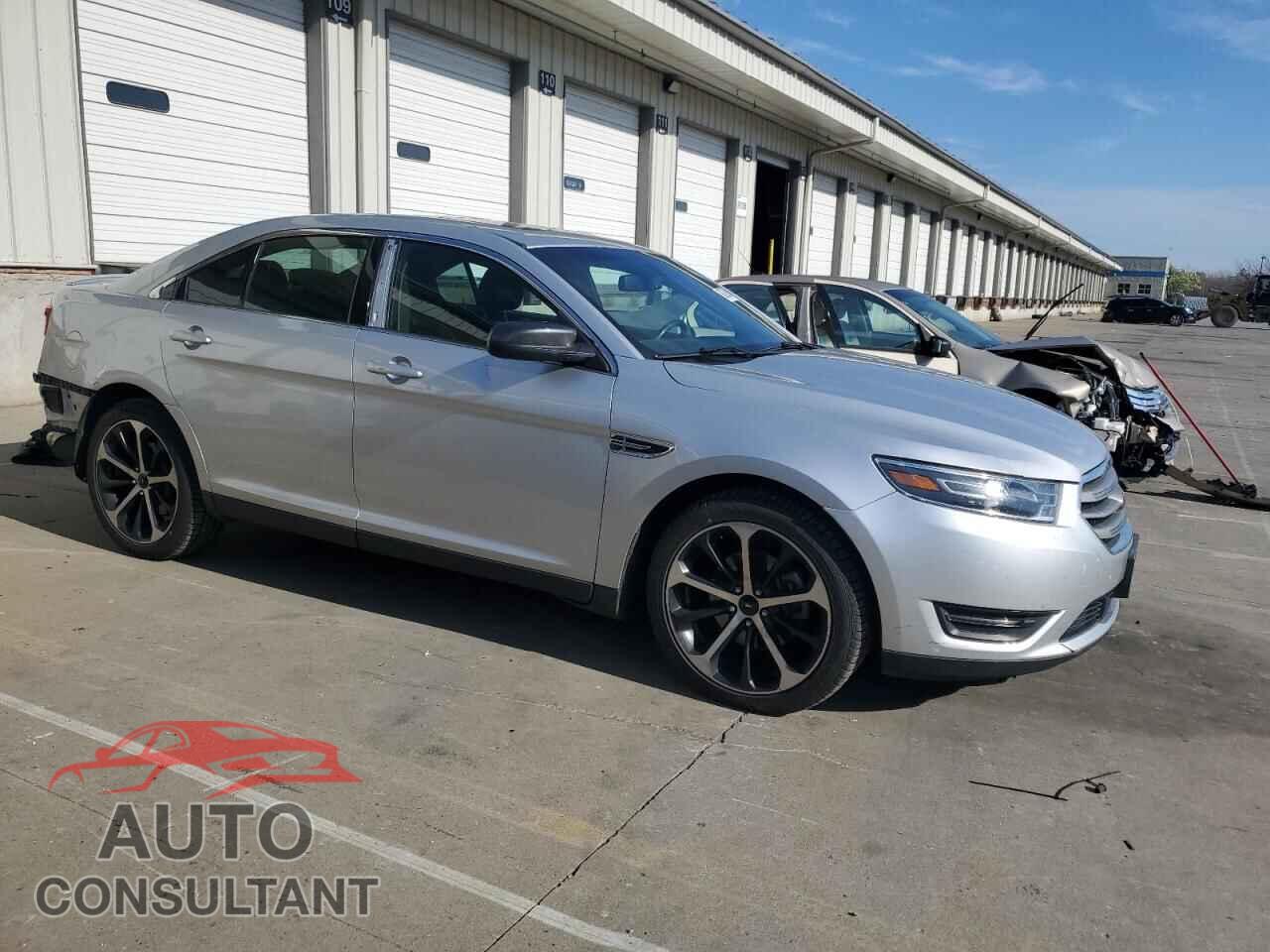 FORD TAURUS 2016 - 1FAHP2E82GG147064