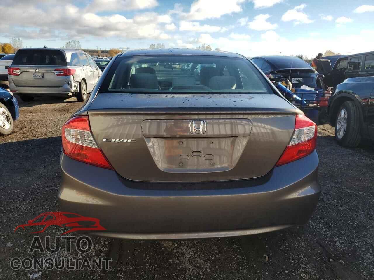 HONDA CIVIC 2012 - 2HGFB2F42CH016986