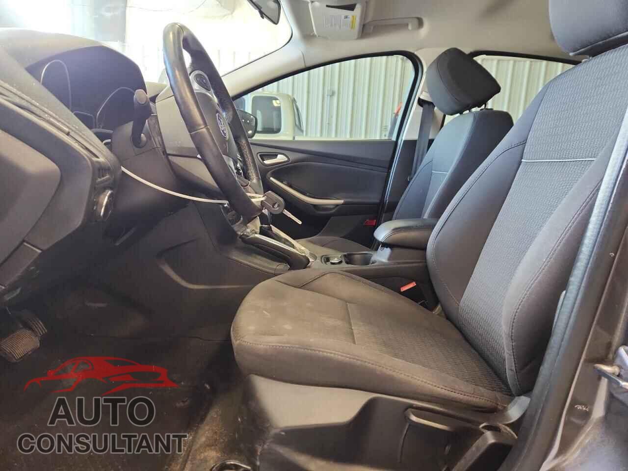 FORD FOCUS 2012 - 1FAHP3M25CL463482