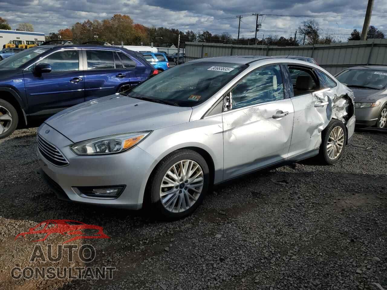 FORD FOCUS 2015 - 1FADP3J20FL304117