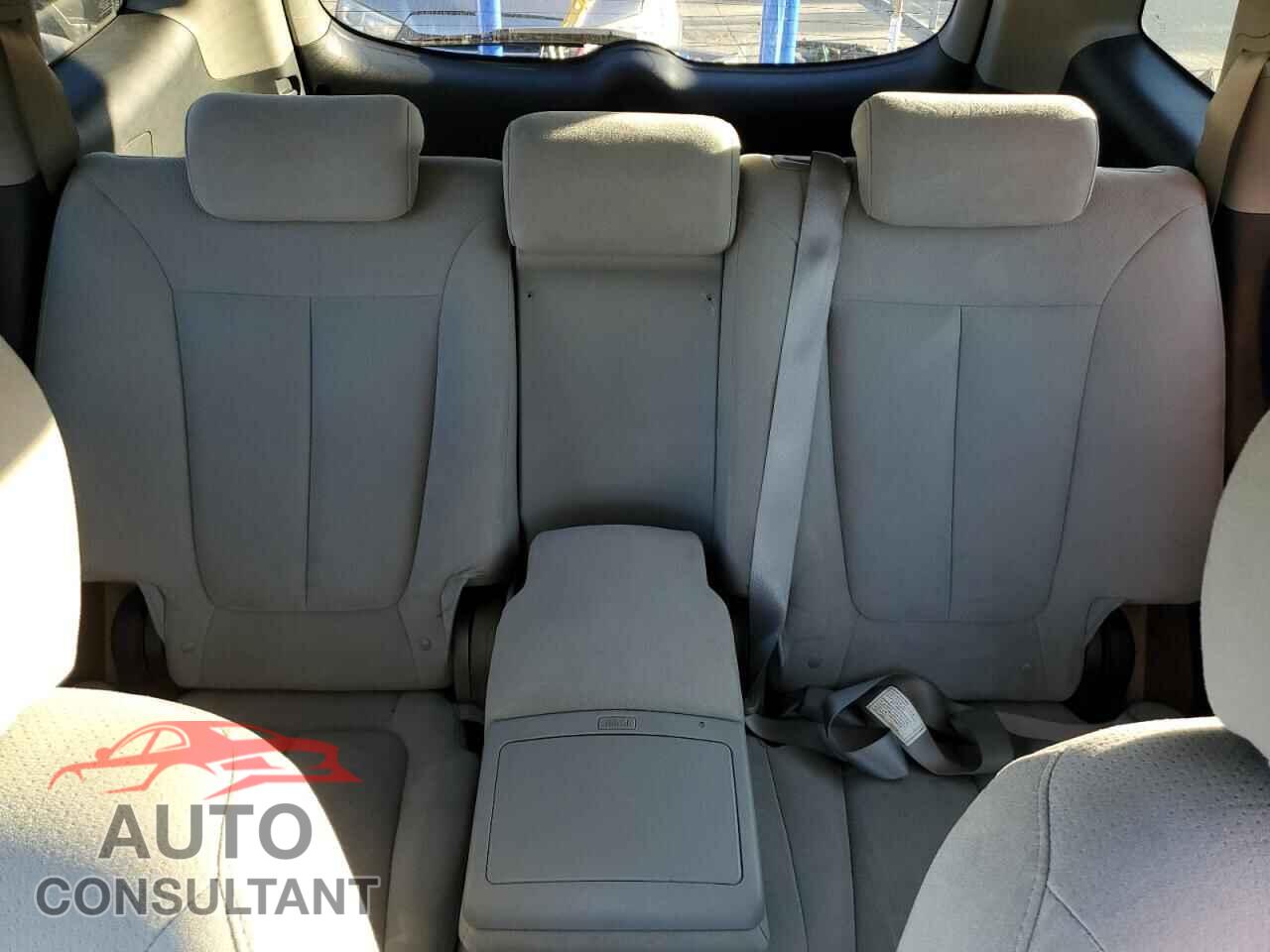 HYUNDAI SANTA FE 2009 - 5NMSG73D89H321387