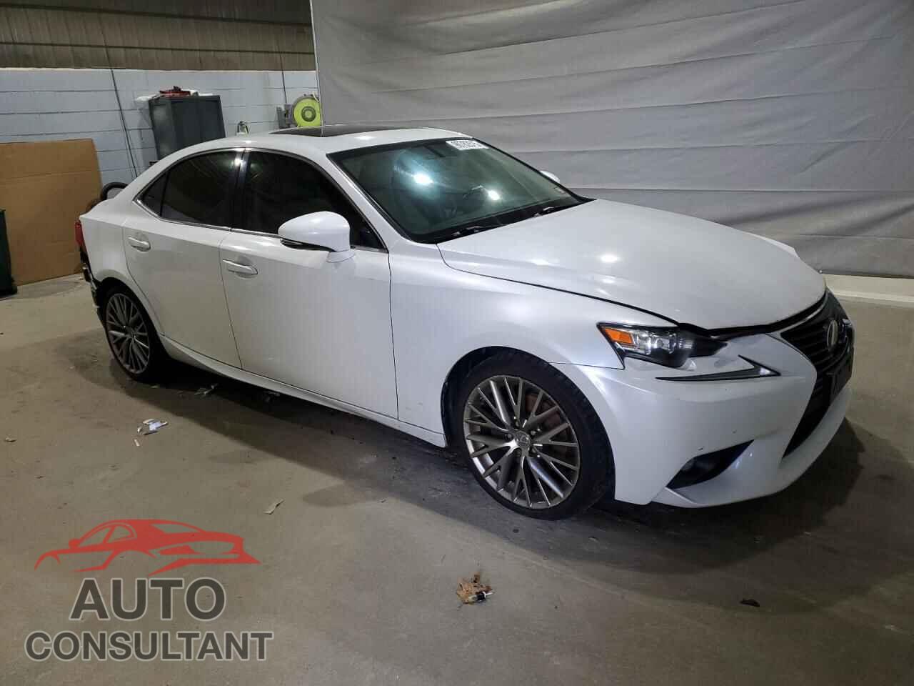 LEXUS IS 2015 - JTHCF1D20F5026251