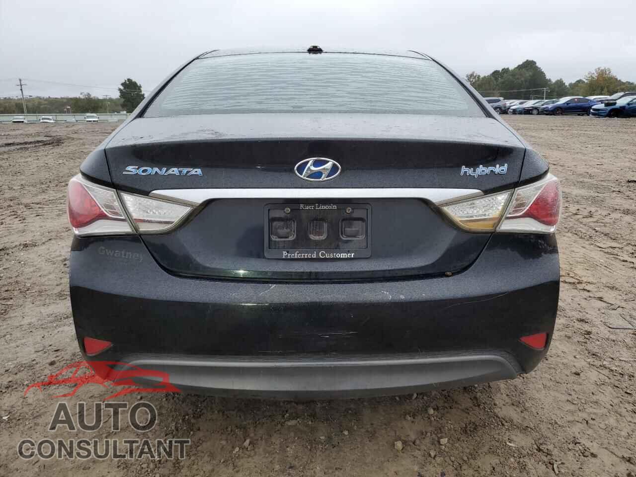 HYUNDAI SONATA 2012 - KMHEC4A46CA042401