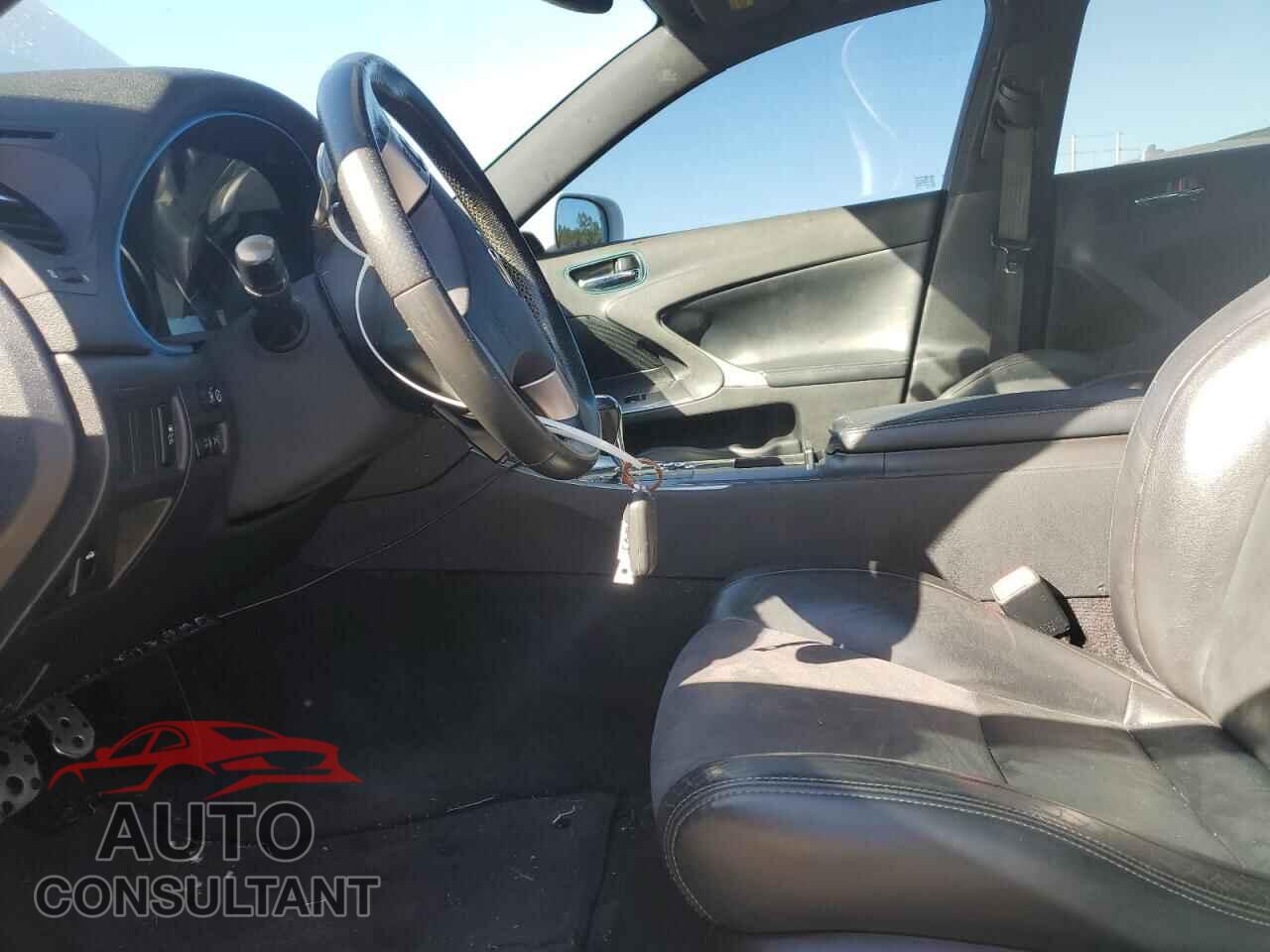 LEXUS IS 2012 - JTHBF5C27C5179497