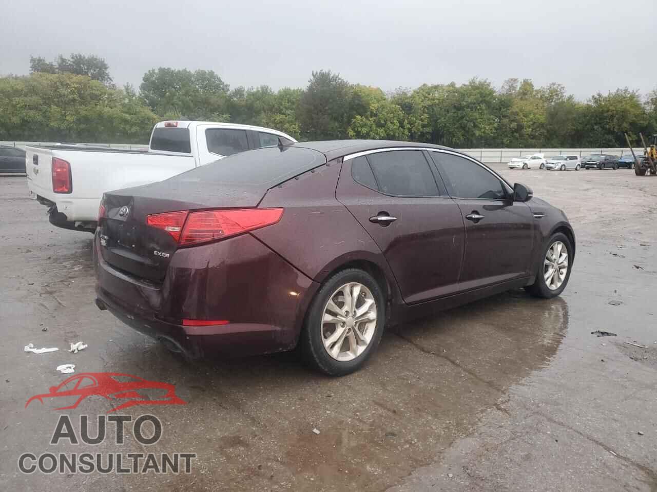 KIA OPTIMA 2013 - 5XXGN4A77DG221408
