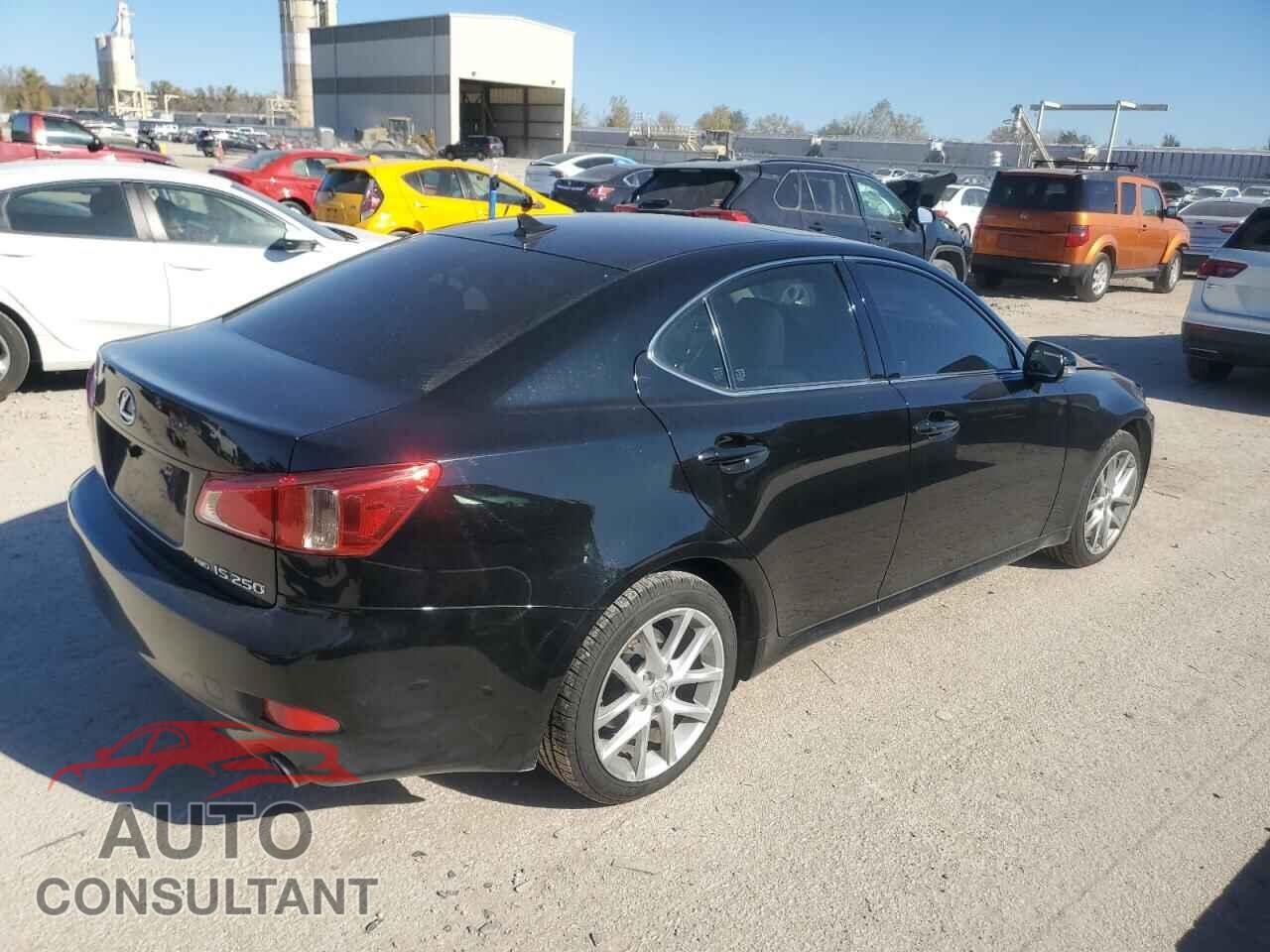 LEXUS IS 2012 - JTHCF5C20C5057102