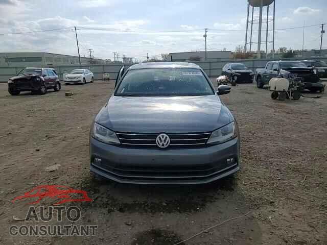 VOLKSWAGEN JETTA 2017 - 3VWL17AJ5HM357643