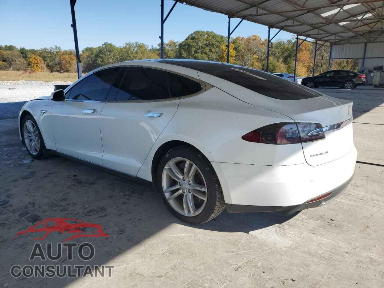 TESLA MODEL S 2014 - 5YJSA1H10EFP39712