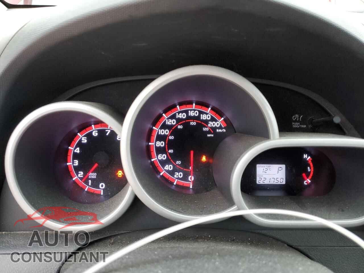 TOYOTA MATRIX 2014 - 2T1KU4EEXEC137016