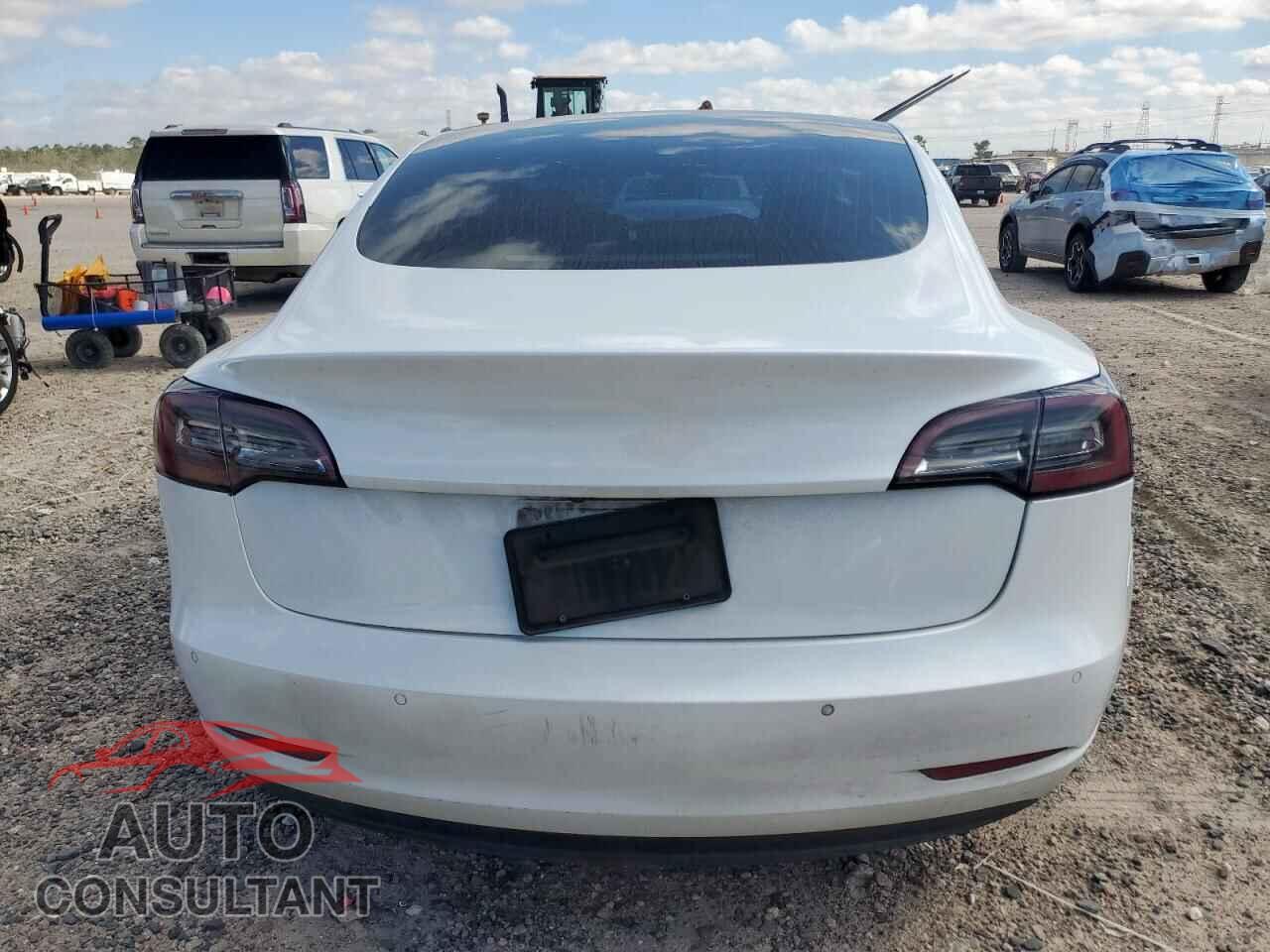 TESLA MODEL 3 2020 - 5YJ3E1EA7LF740415