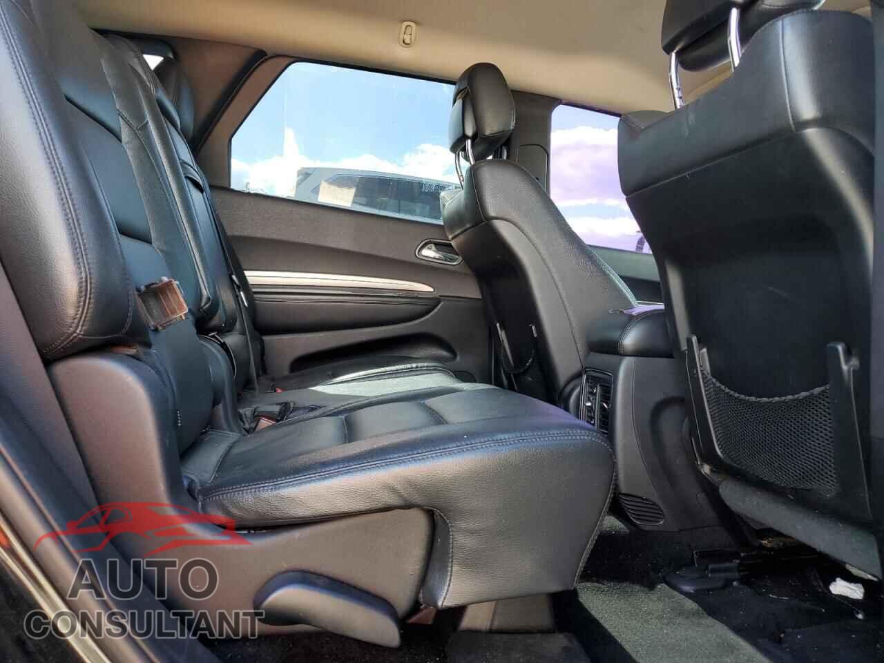 DODGE DURANGO 2013 - 1C4RDJAG5DC657670