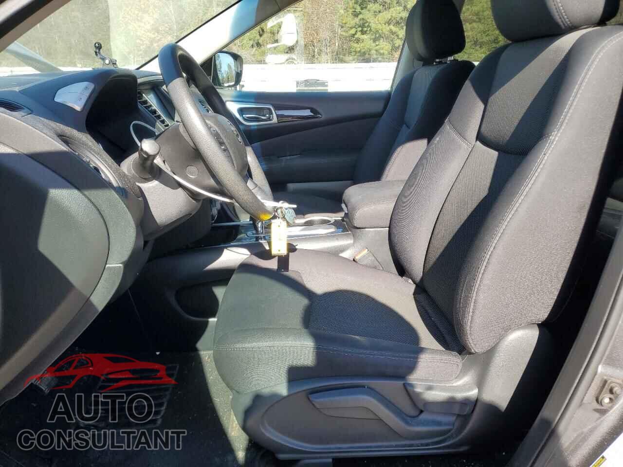 NISSAN PATHFINDER 2017 - 5N1DR2MN3HC912765