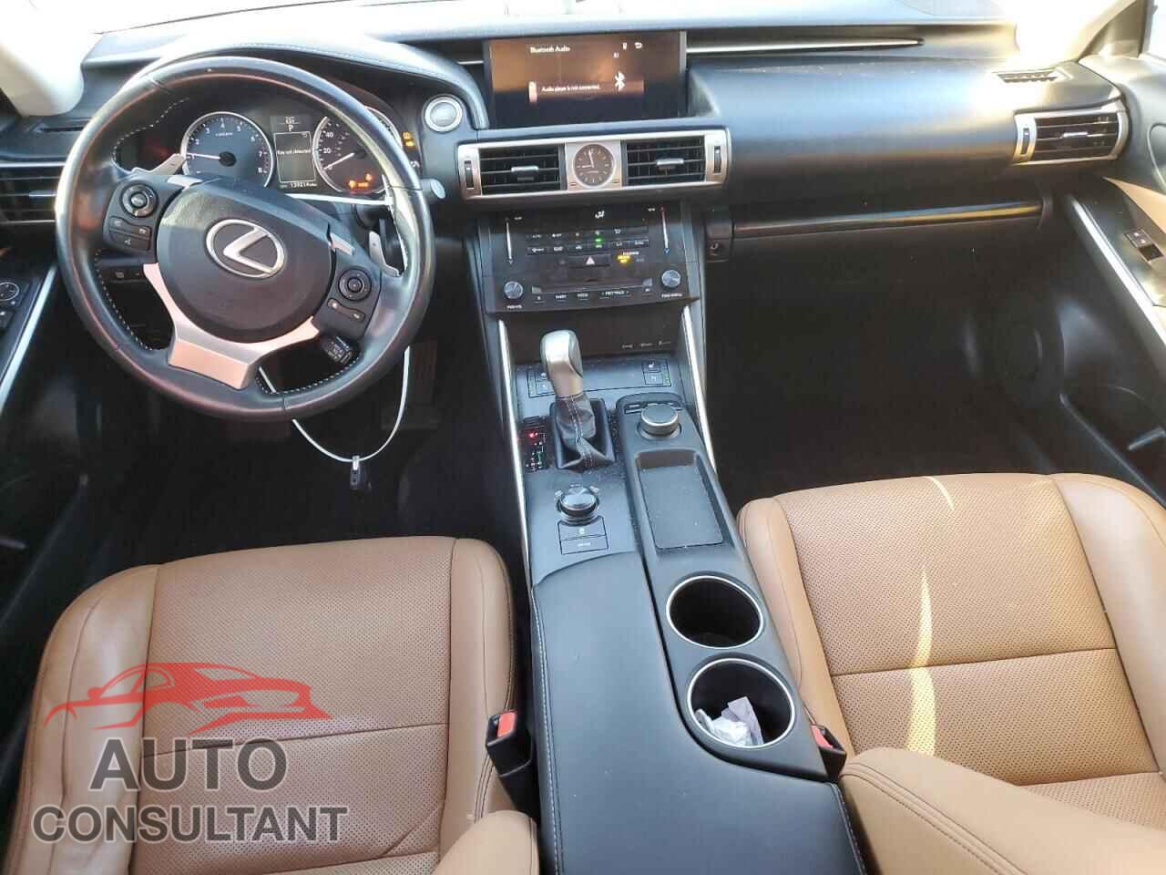 LEXUS IS 2014 - JTHCF1D27E5009705