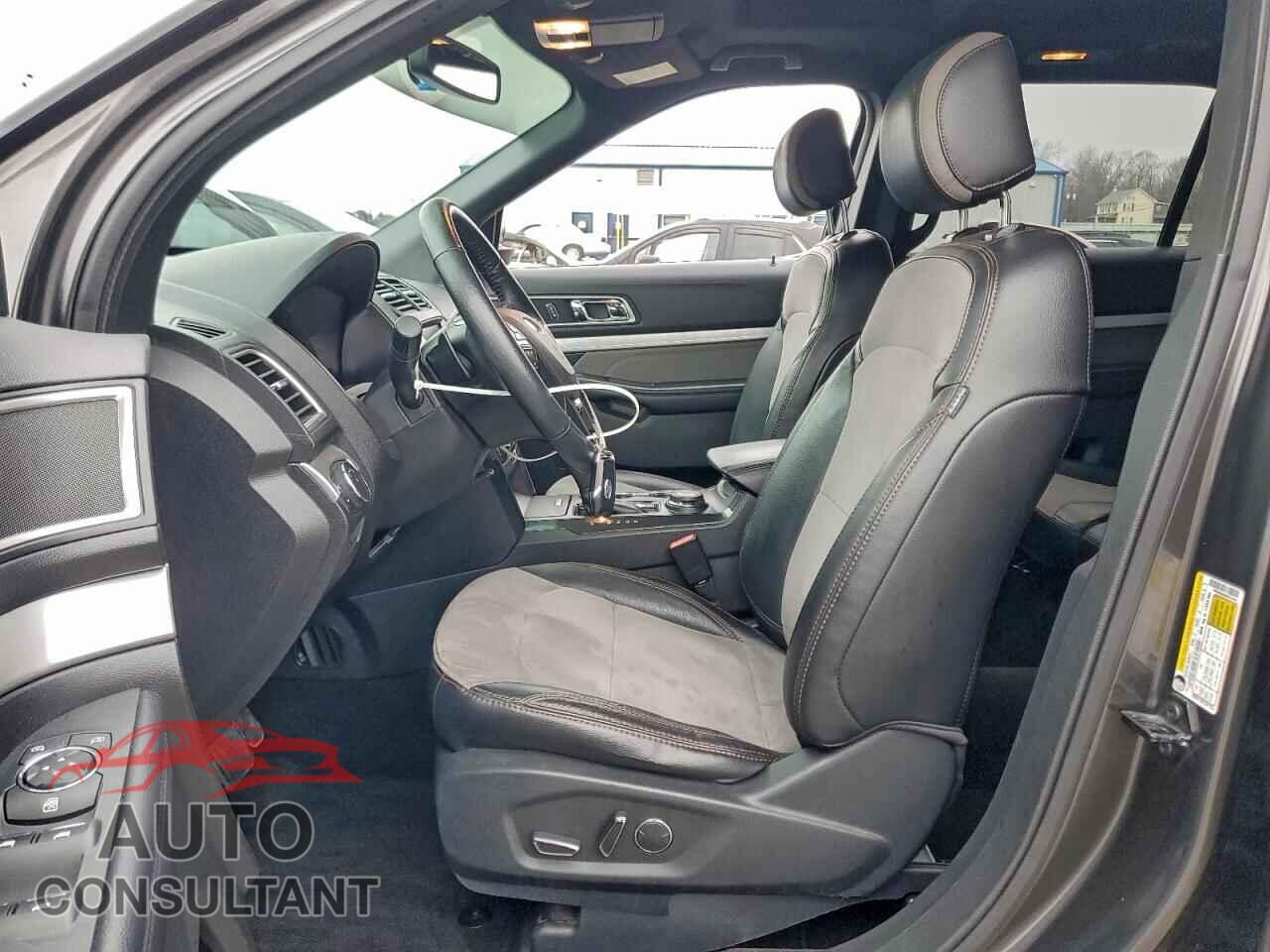FORD EXPLORER 2017 - 1FM5K8D85HGE32046