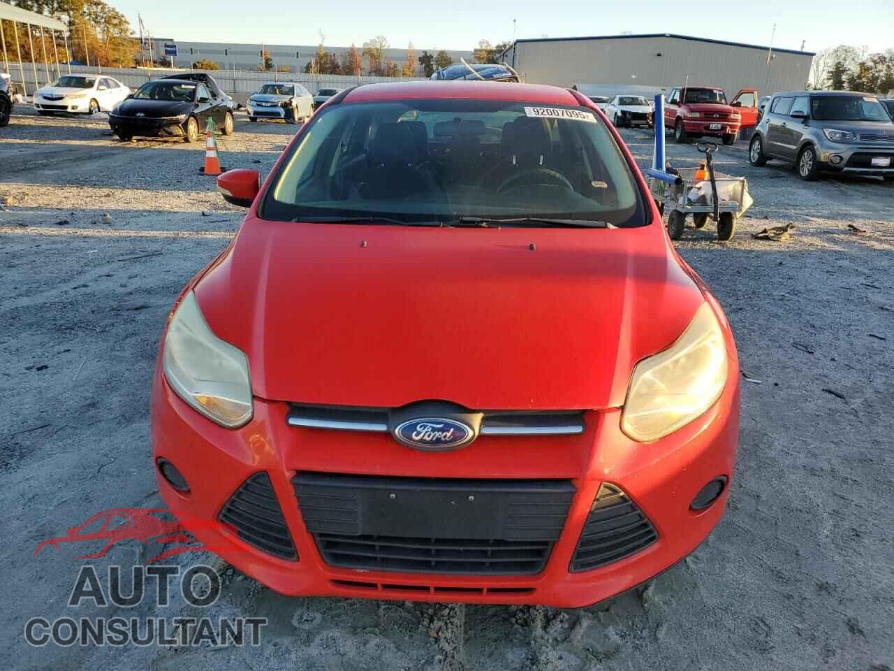 FORD FOCUS 2014 - 1FADP3K28EL327593