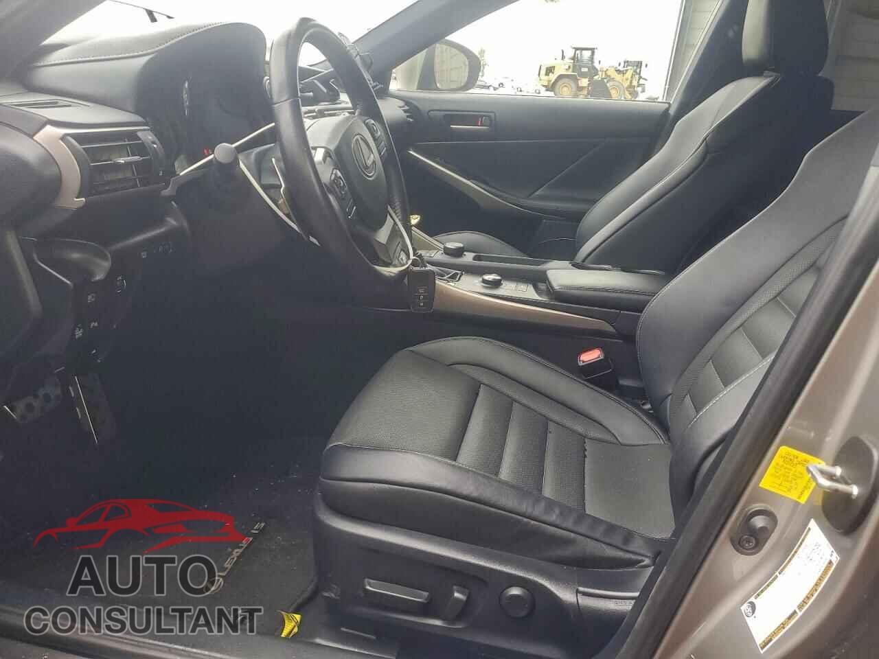LEXUS IS 2019 - JTHBA1D29K5094097