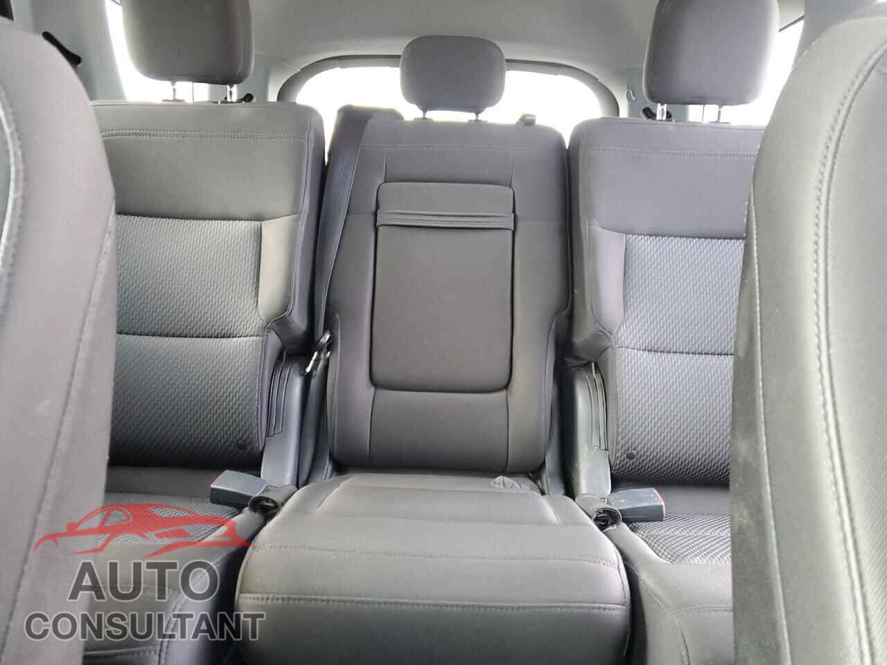 FORD EXPLORER 2022 - 1FMSK8DH6NGA96843