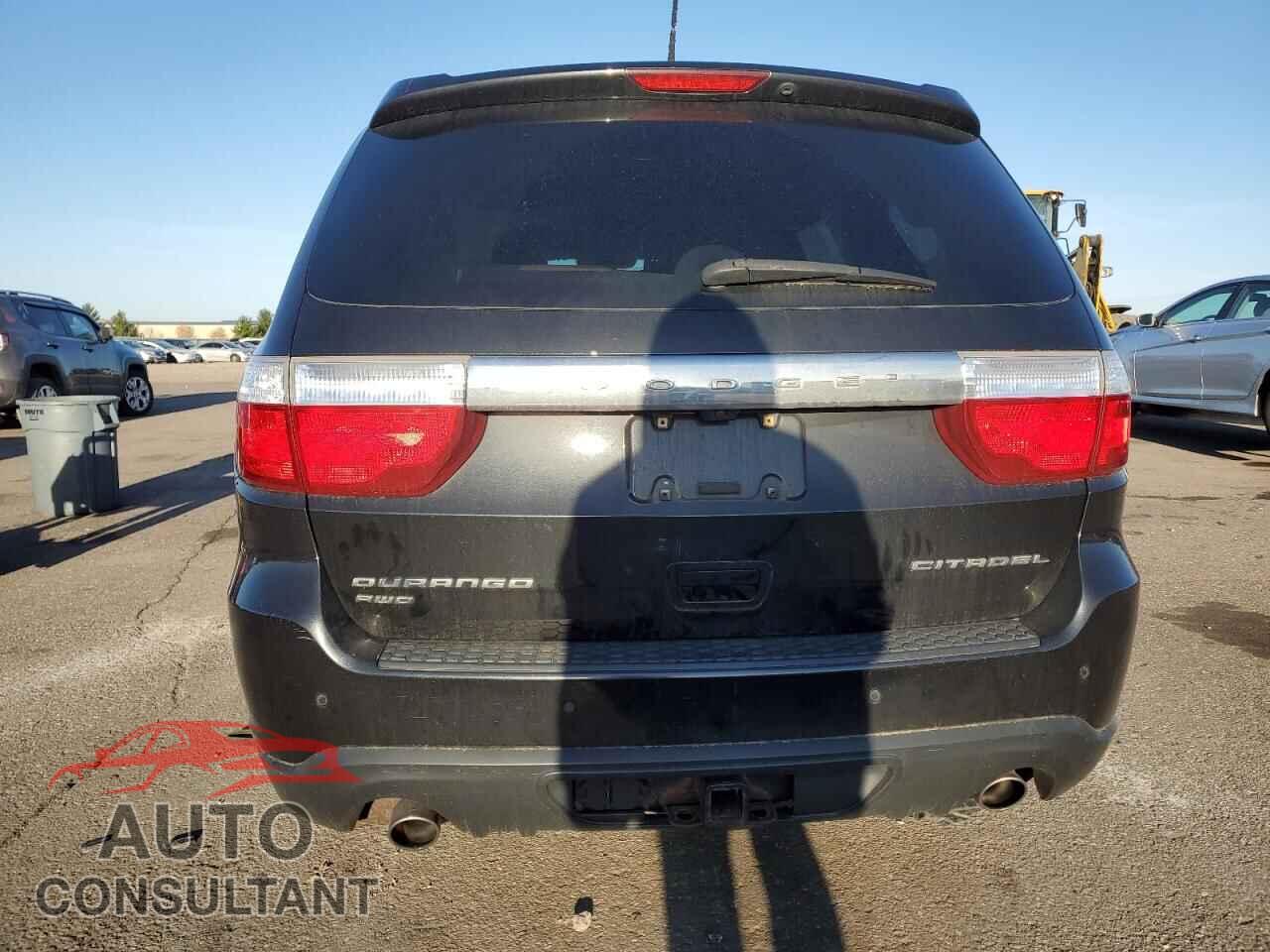 DODGE DURANGO 2011 - 1D4SE5GT0BC613814