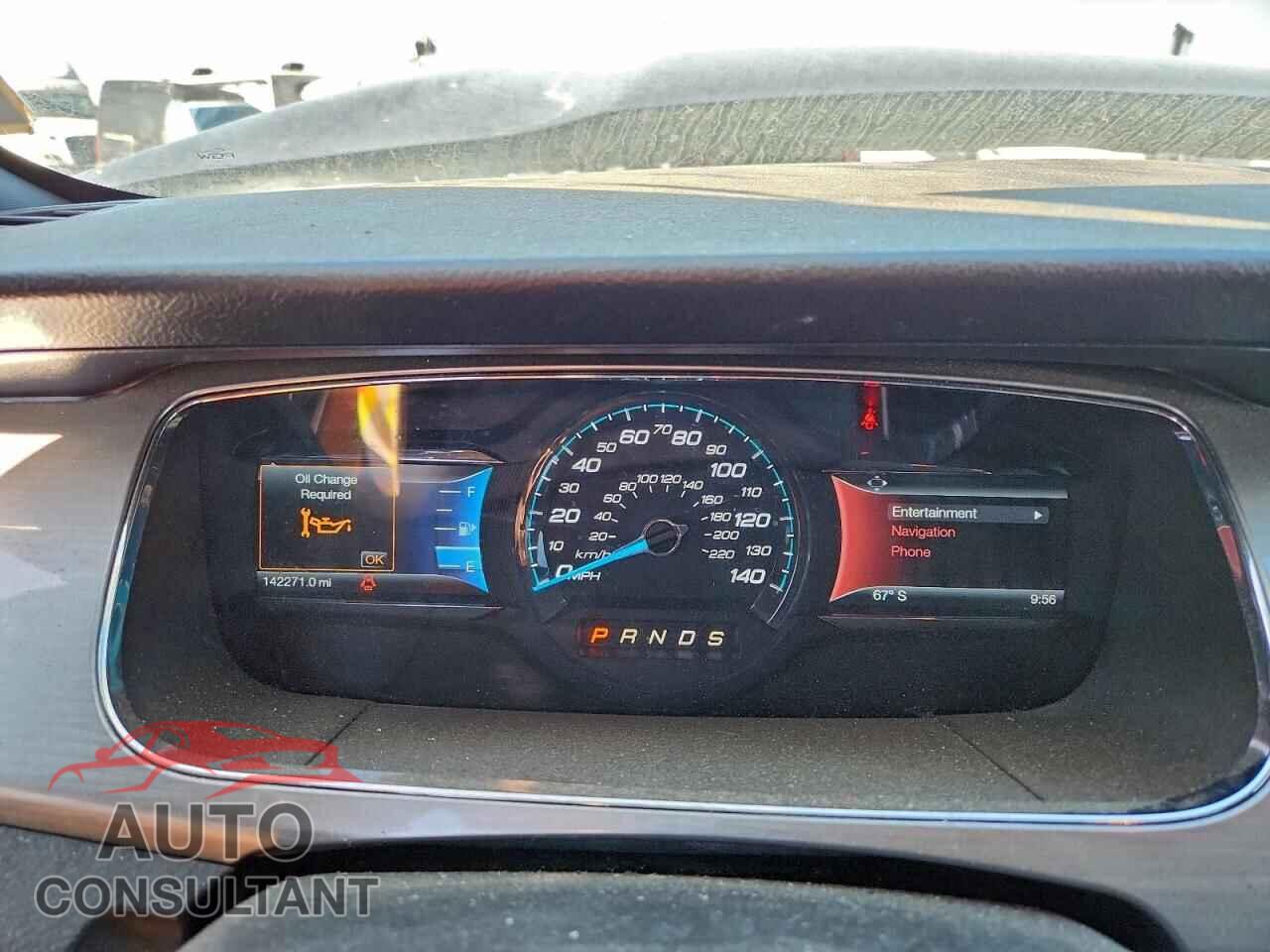 FORD TAURUS 2015 - 1FAHP2E82FG100678