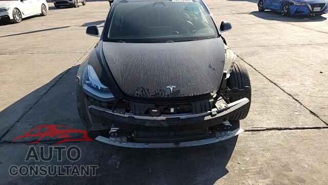 TESLA MODEL 3 2018 - 5YJ3E1EA5JF031298