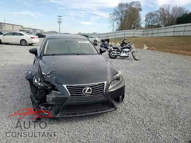 LEXUS IS 2016 - JTHBA1D26G5004119