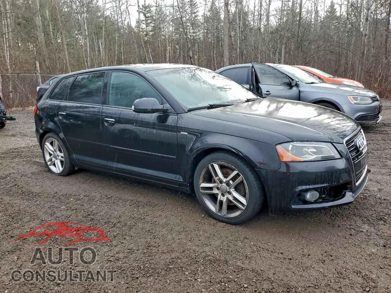 AUDI A3 2012 - WAUMFCFM1CA132370