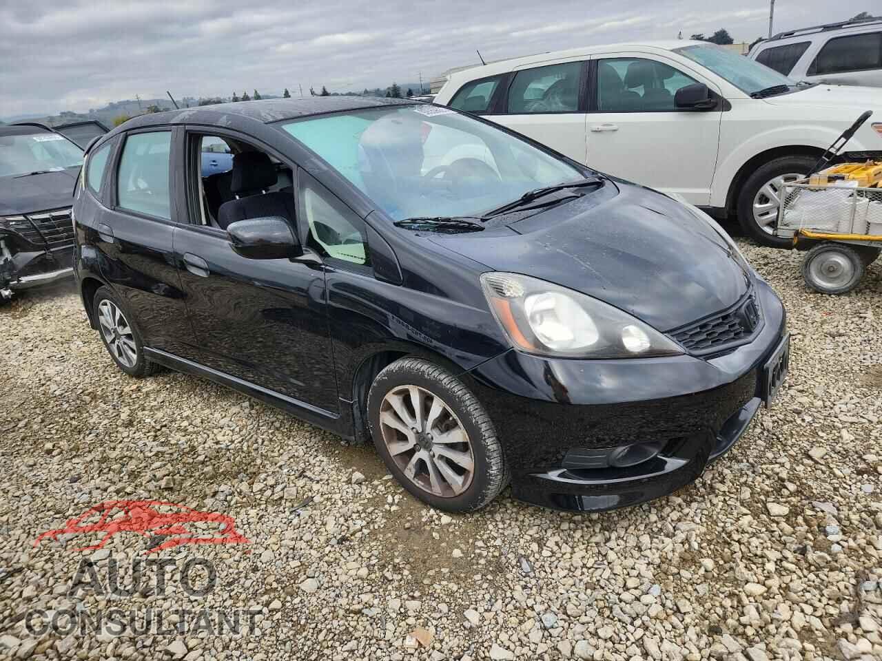 HONDA FIT 2013 - JHMGE8H62DC057858