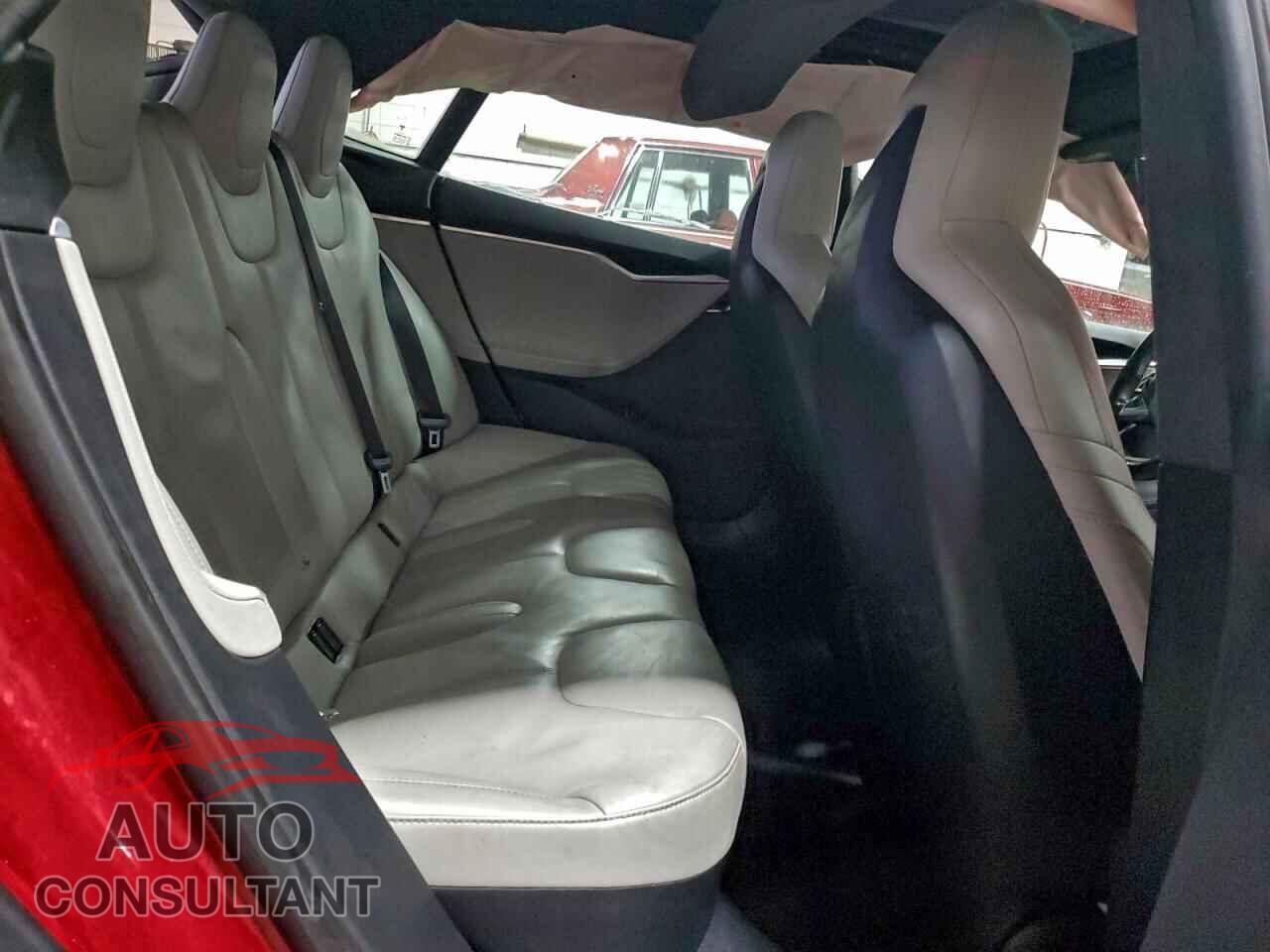 TESLA MODEL S 2015 - 5YJSA1V43FF097373