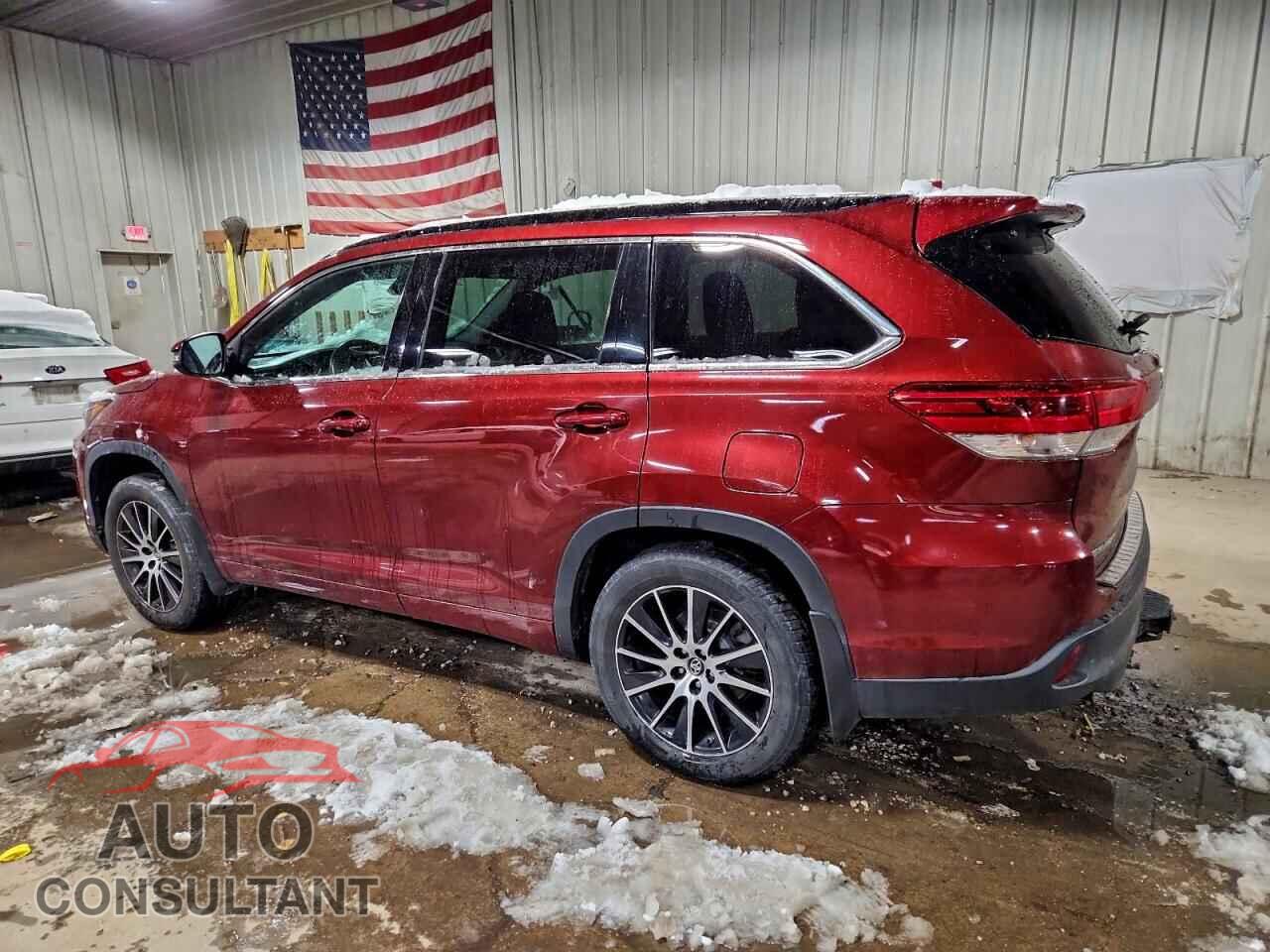 TOYOTA HIGHLANDER 2017 - 5TDJZRFH7HS379521