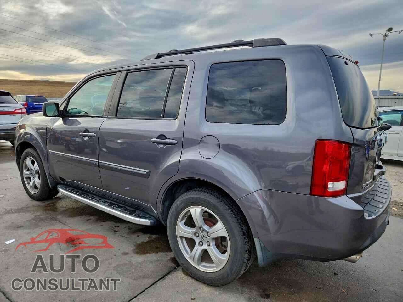 HONDA PILOT 2014 - 5FNYF4H43EB014497
