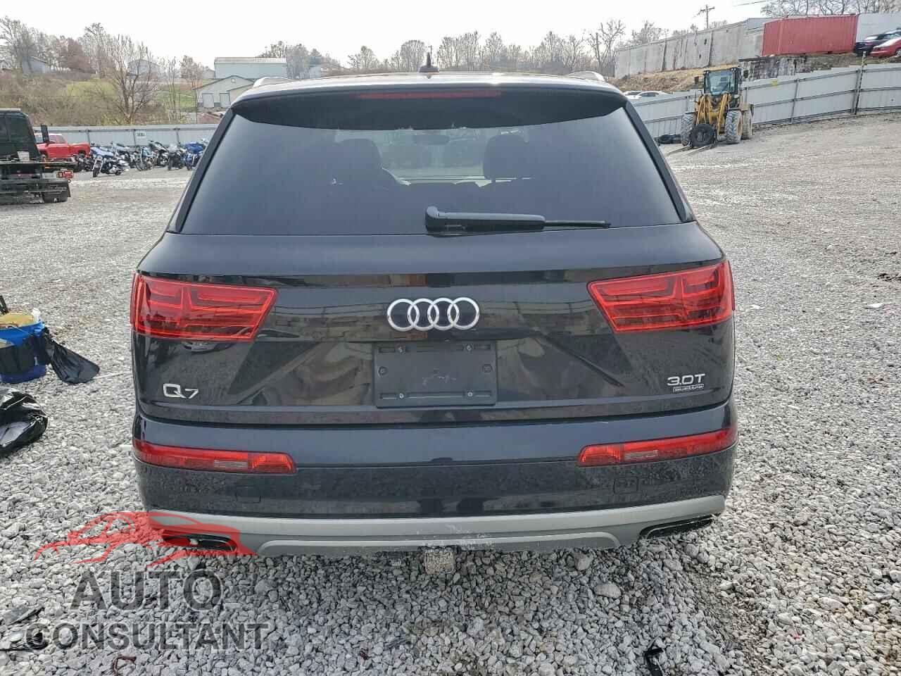 AUDI Q7 2018 - WA1VAAF77JD043736
