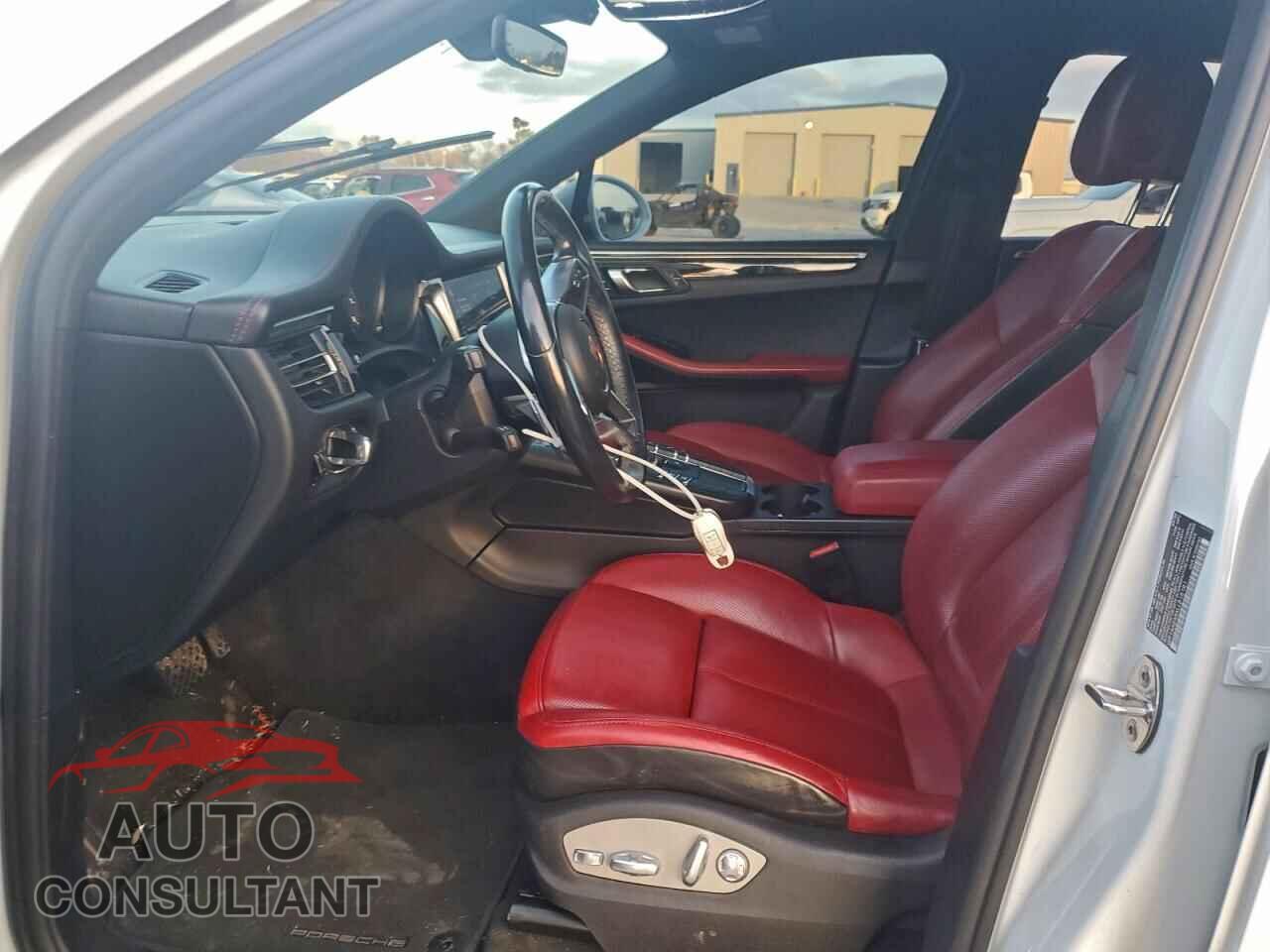 PORSCHE MACAN 2020 - WP1AA2A5XLLB15181