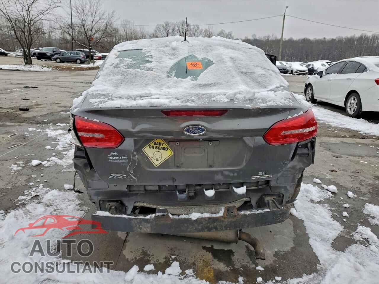 FORD FOCUS 2015 - 1FADP3F27FL373931
