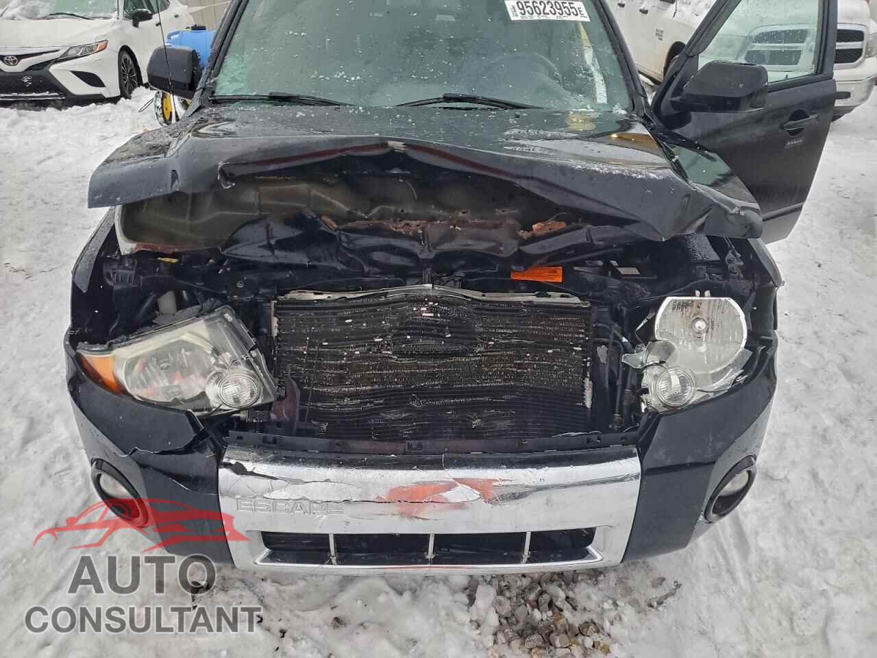 FORD ESCAPE 2012 - 1FMCU9E73CKB13702