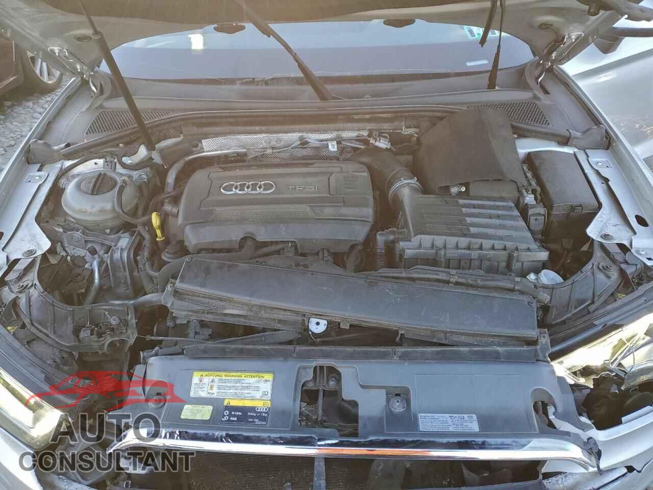 AUDI A3 2015 - WAUBFGFF9F1008917