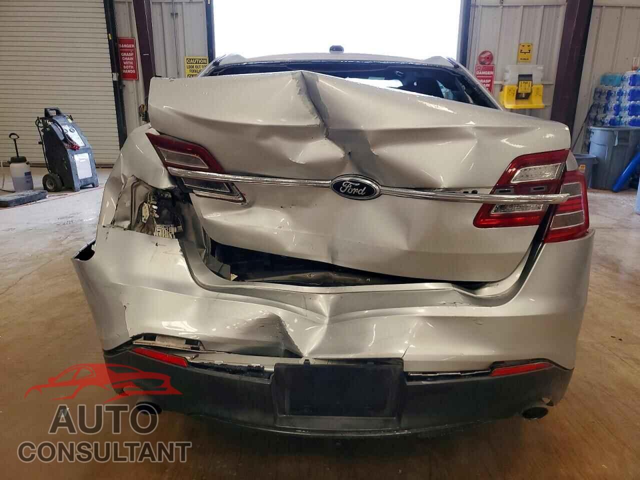 FORD TAURUS 2013 - 1FAHP2E81DG192735