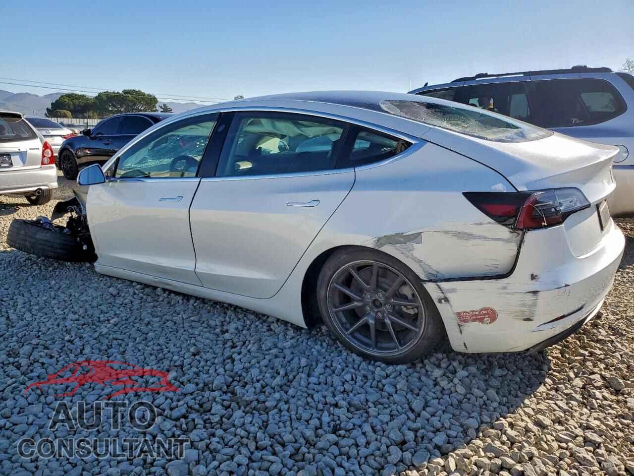 TESLA MODEL 3 2020 - 5YJ3E1EA4LF645150
