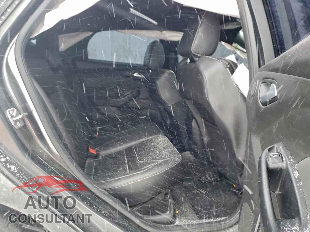 FORD FOCUS 2017 - 1FADP3L93HL273698