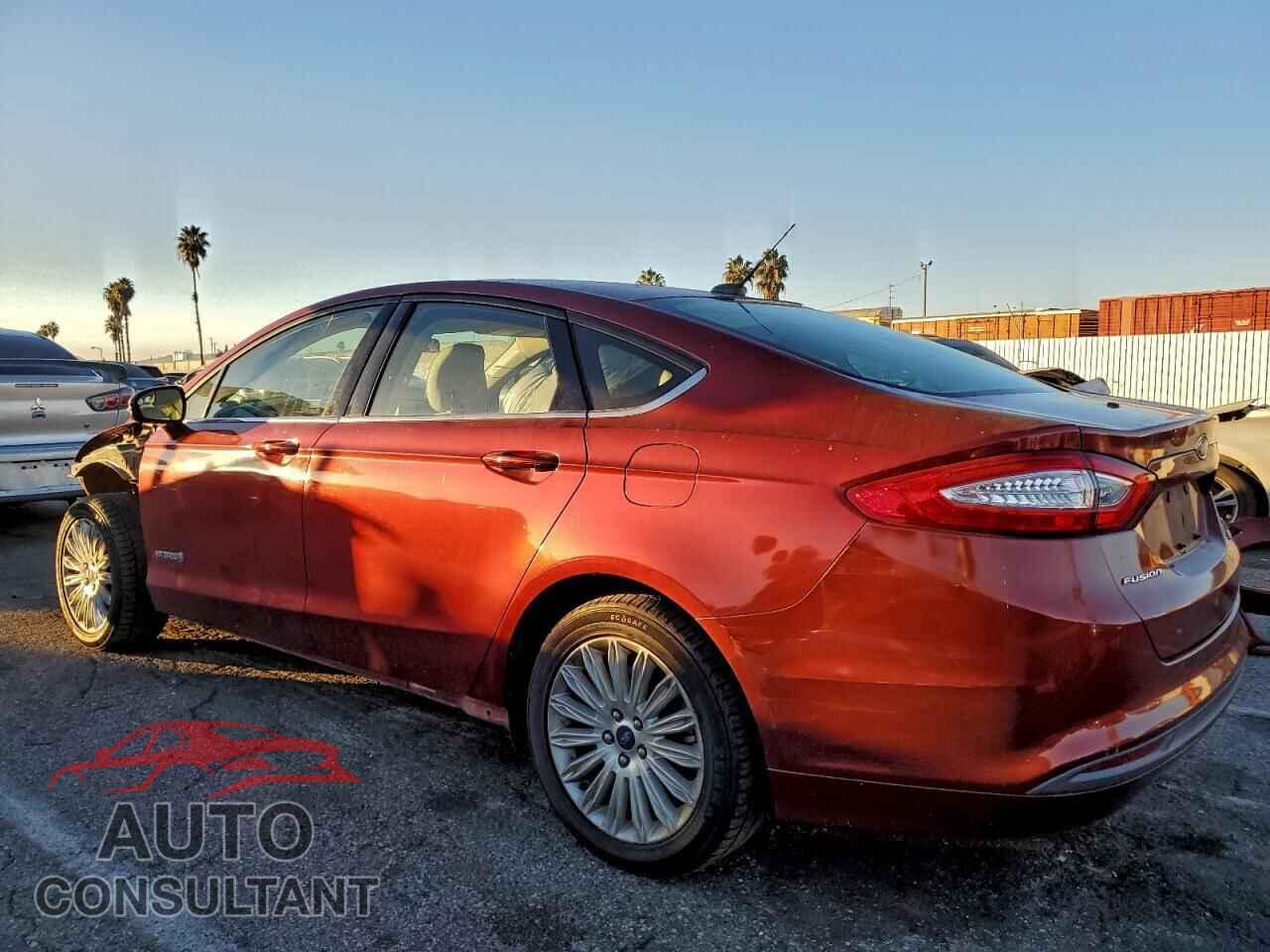 FORD FUSION 2014 - 3FA6P0LU9ER285167
