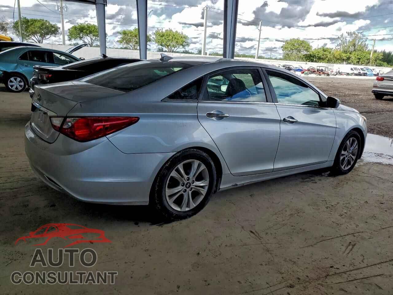 HYUNDAI SONATA 2013 - 5NPEC4AC8DH610105