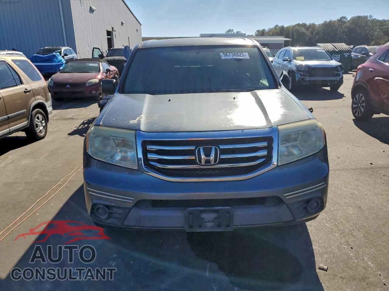 HONDA PILOT 2013 - 5FNYF3H25DB017800