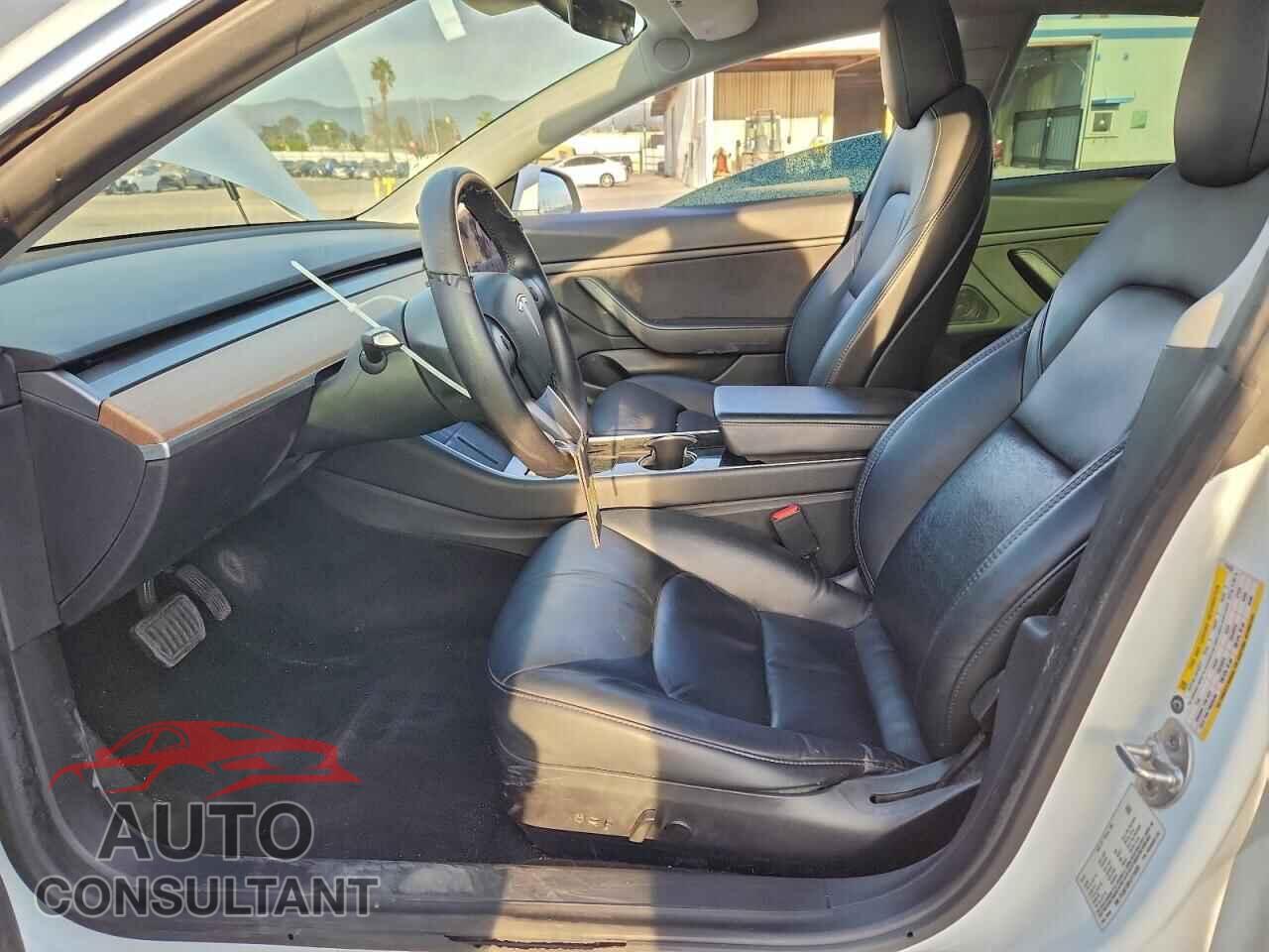 TESLA MODEL 3 2020 - 5YJ3E1EB1LF774939