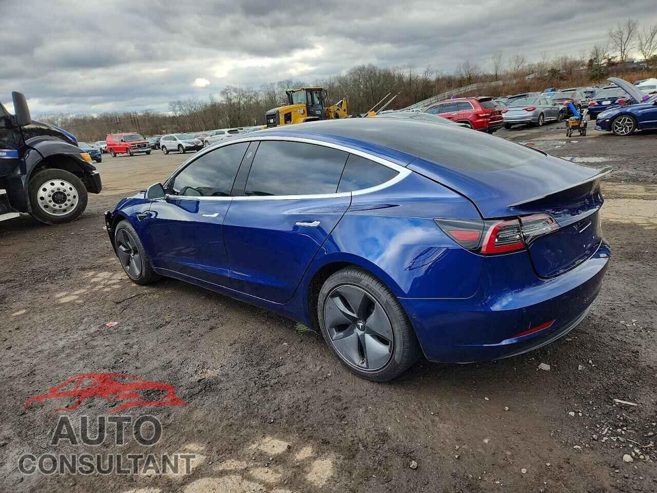 TESLA MODEL 3 2018 - 5YJ3E1EB5JF093745