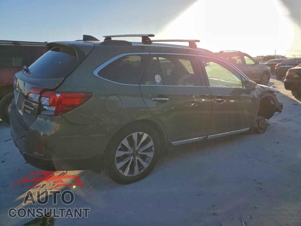 SUBARU OUTBACK 2017 - 4S4BSATC4H3401619