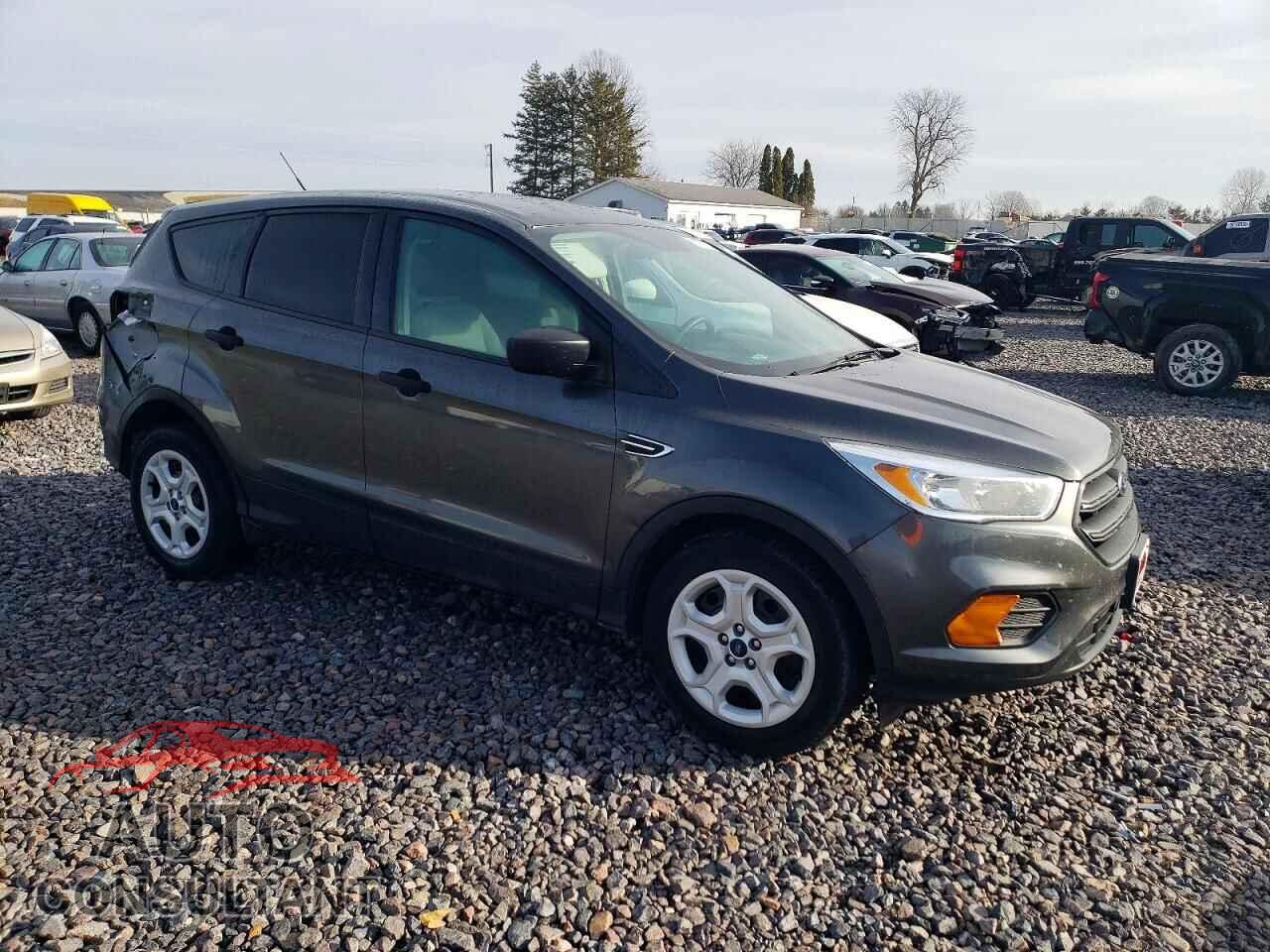 FORD ESCAPE 2017 - 1FMCU0F73HUD97287