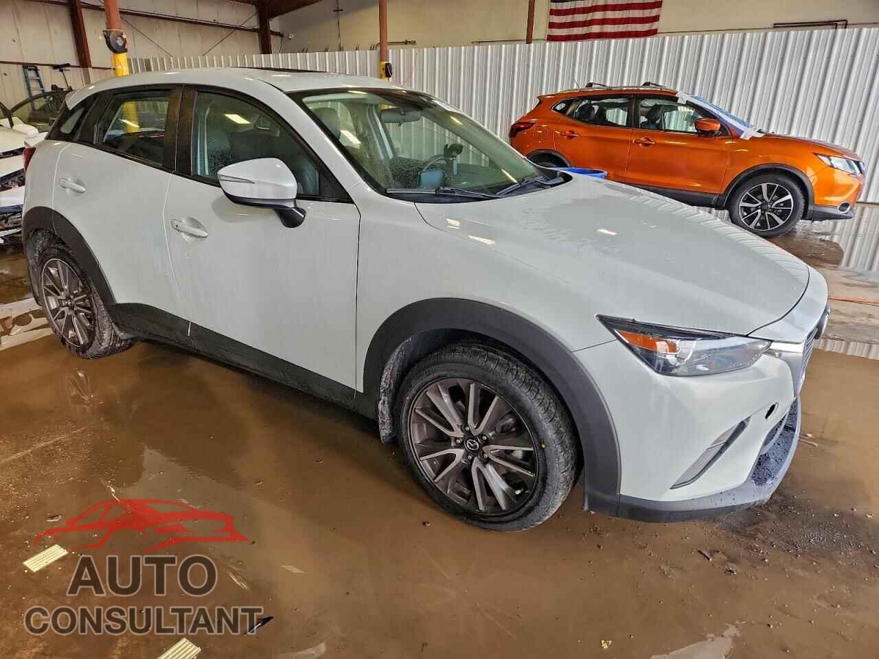 MAZDA CX-3 2017 - JM1DKFC71H0141341