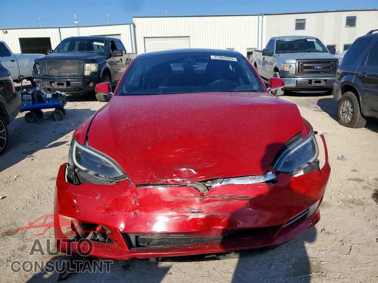 TESLA MODEL S 2018 - 5YJSA1E44JF263652